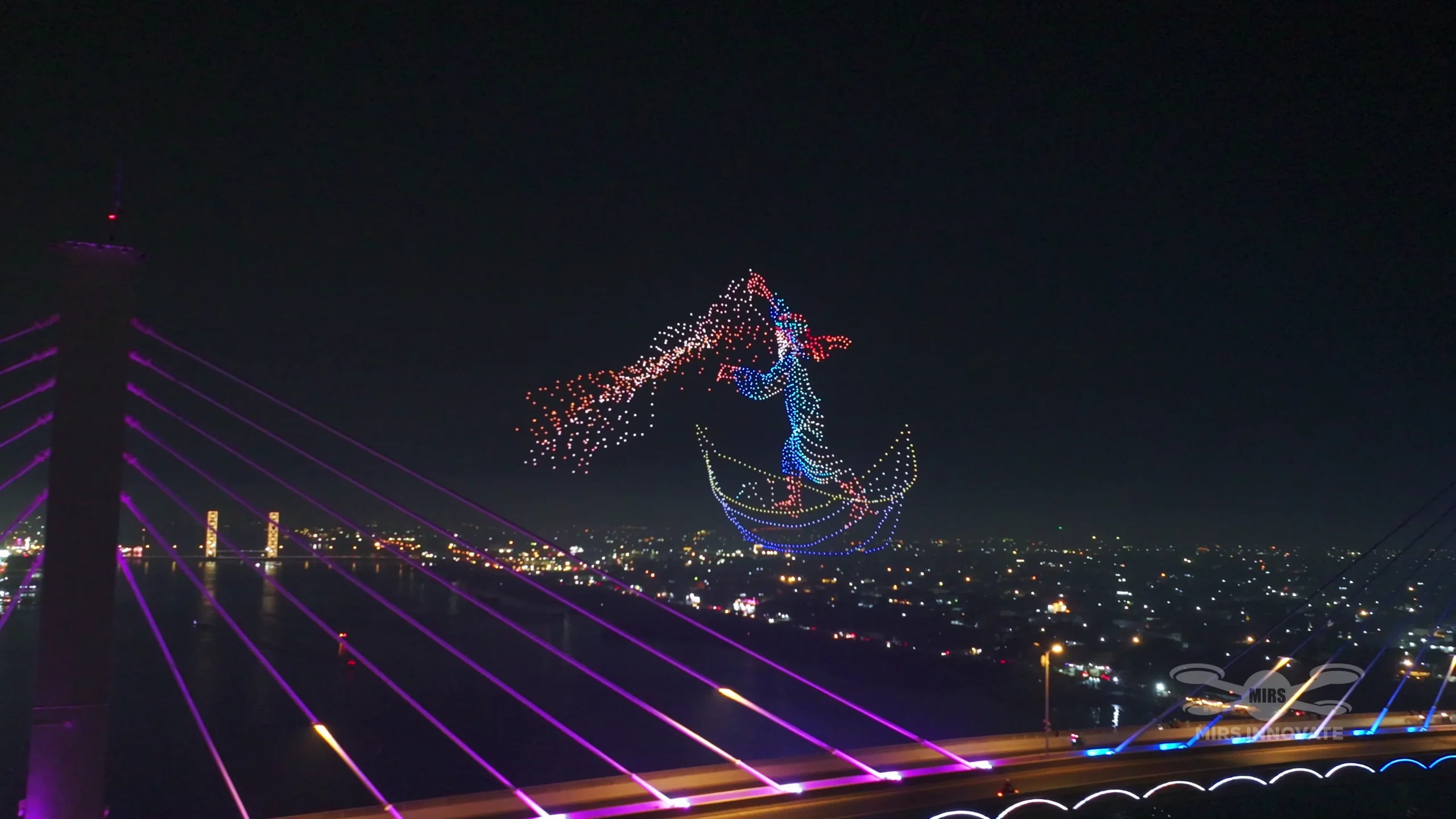 Sinbad formation lit above the Basra bridge at a drone light show in Iraq — 2,000 drones