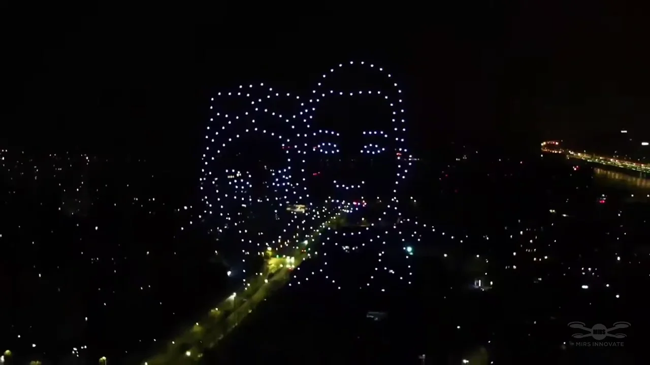 Woman portrait formation within the 300-drone proposal sequence